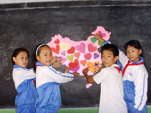 石炭坞小学:千人祝福送祖国