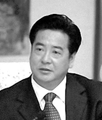 教育系统全国人大代表:高校更不应该出现腐败现象